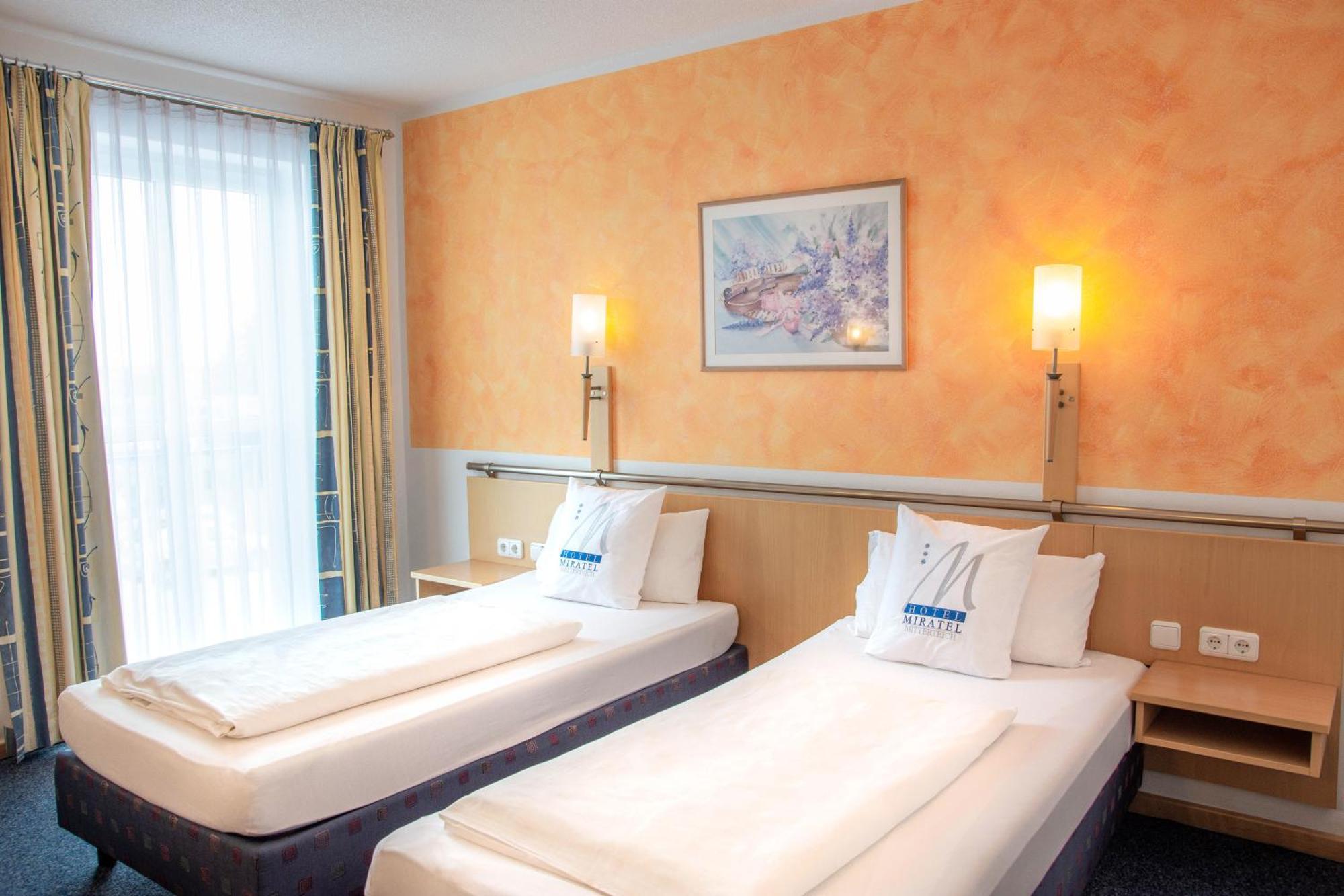 Miratel Hotel Mitterteich Eksteriør billede