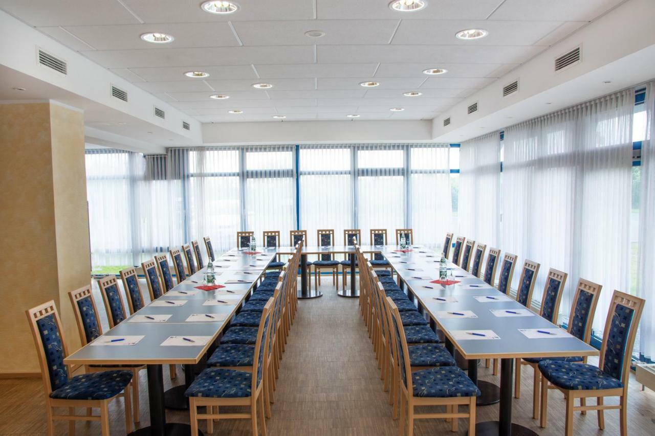 Miratel Hotel Mitterteich Eksteriør billede