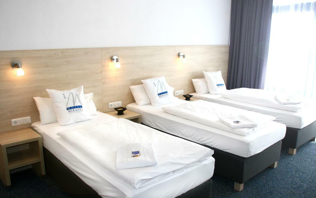 Miratel Hotel Mitterteich Eksteriør billede